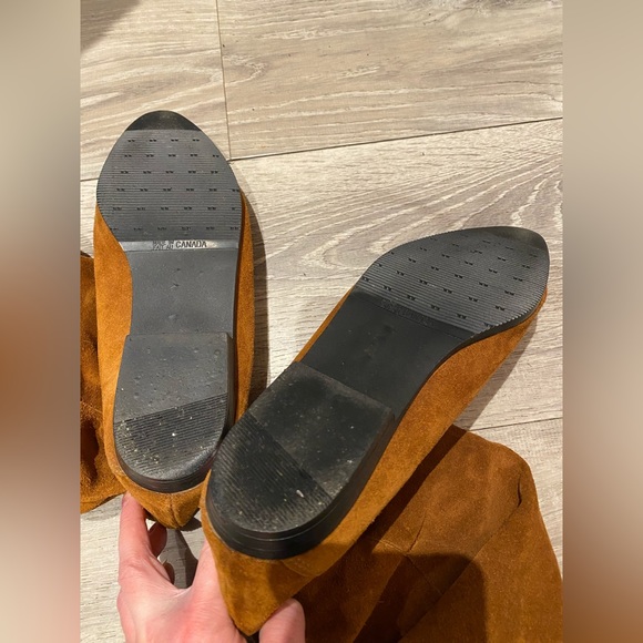 3 pairs of suede boots - Picture 2 of 14